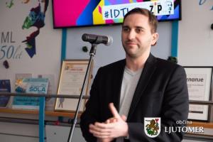 17. mednarodni debatni turnir 2